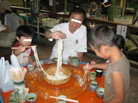 流しそうめん